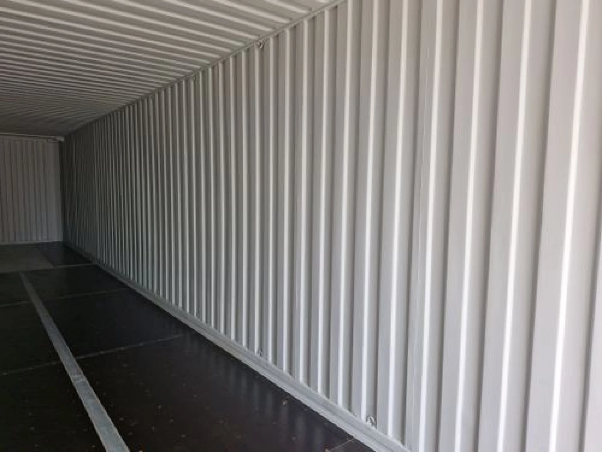 Loading Wide Container Store 45ft High Cube Pallet Wide Container - IICL Quality | K-tainer Trading B.V.